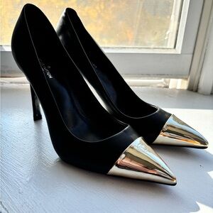 Louis Vuitton Gold Toe Allamanda Pumps